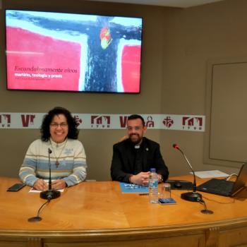 El P. Jorge Ruiz Aragoneses, en ‘Los Jueves del ITVR’: “Permitamos al Misterio volver a abrazar las regiones de sufrimiento que todos transitamos”